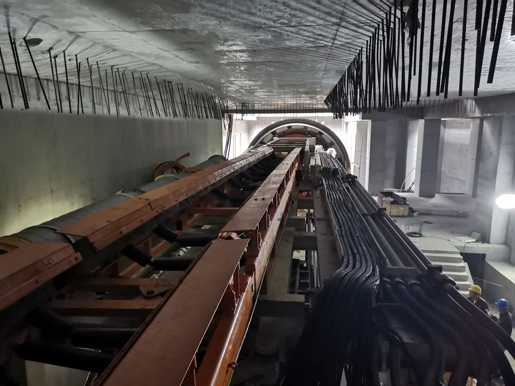 精准计量赋能城市基建｜公司电子皮带称重计量系统全力助力西安地铁建设